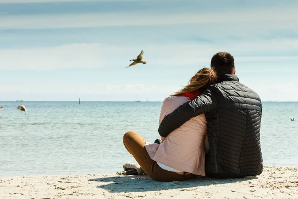 Have you ever felt not heard? Arguments happen in marriage and between couples, friends, and work colleges. Often, if the other person would simply listen to the point we're trying to make, the disagreement could be avoided. Here are 7 tips that will help you know how to best get the other person to really listen to your point of view and hopefully save both of you the time and stress of misunderstanding. #argument #argumenttips #gettingotherstolisten #couplearguments #argumentsinmarriage #etiquette #manners #mannersmentor #maraleemckee 