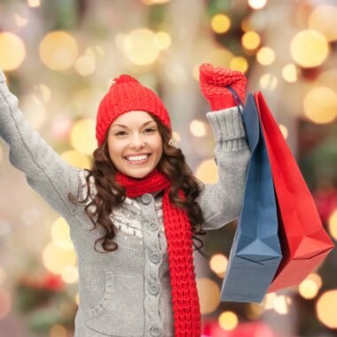 How do you thrive during Christmas shopping? Discover how these Christmas shopping tips and manners can help you have a full and rich experience.